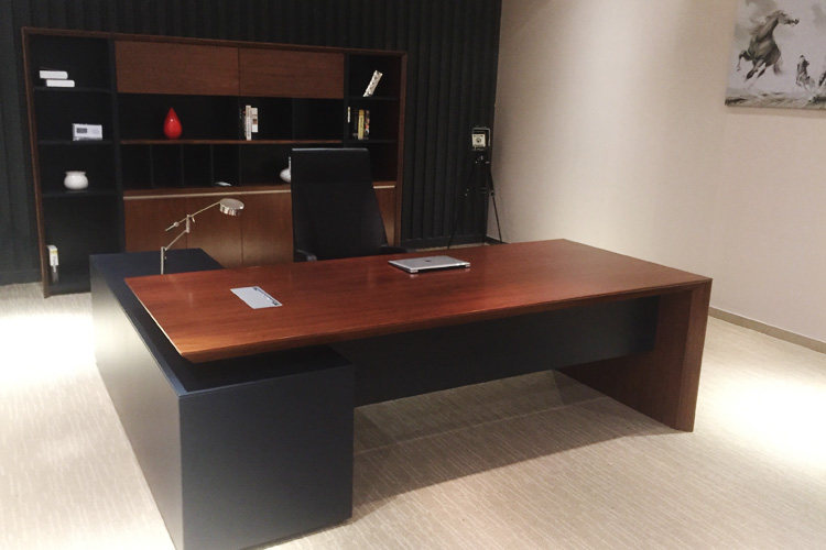 老板辦公桌圖片