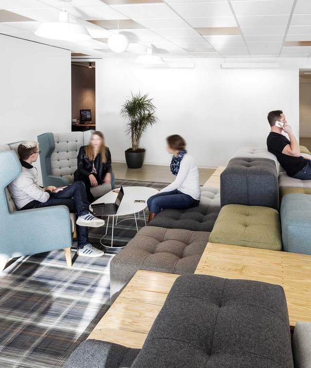 現(xiàn)代辦公家具